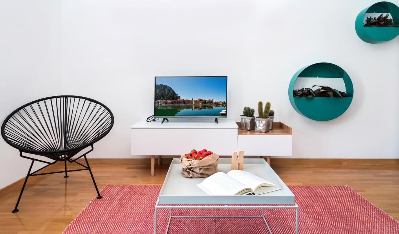 Rivus Apartments 오미스 외부 사진