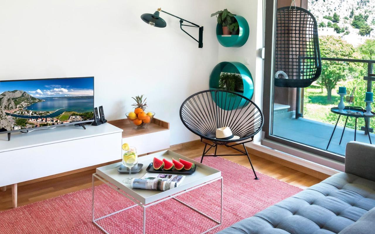 Rivus Apartments 오미스 외부 사진