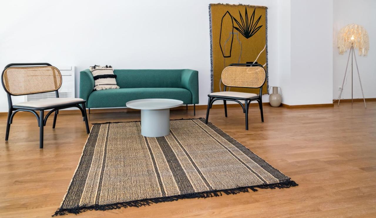 Rivus Apartments 오미스 외부 사진